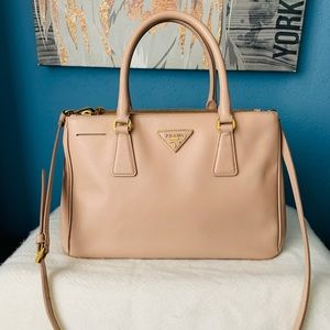 ❤️ Prada Saffiano Leather Prada Galleria Bag